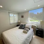 Cozy Studio Close To Cbd & Beach In Westmere